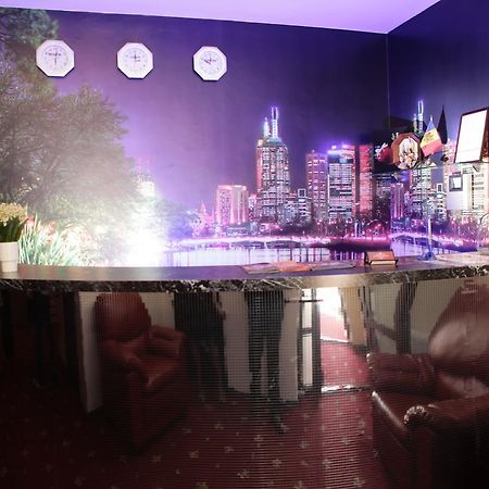 Imperial Hotel Кишинев Ресторант снимка